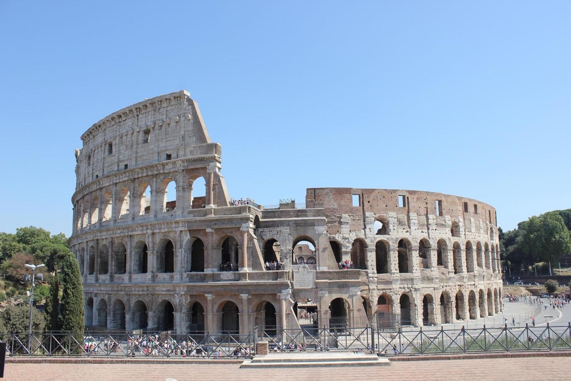 Apartment 3 Min Da Stazione San Pietro *
