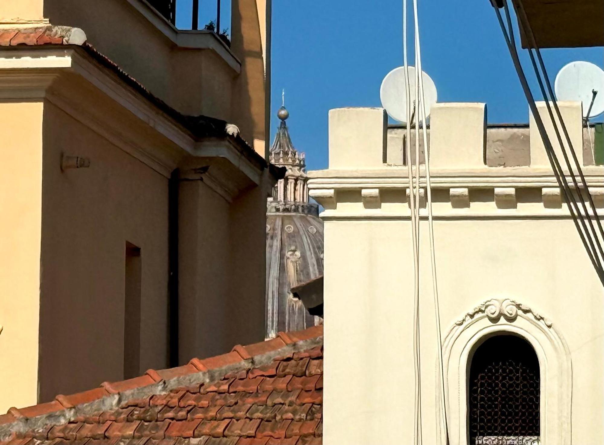 3 Min Da Stazione San Pietro Apartment